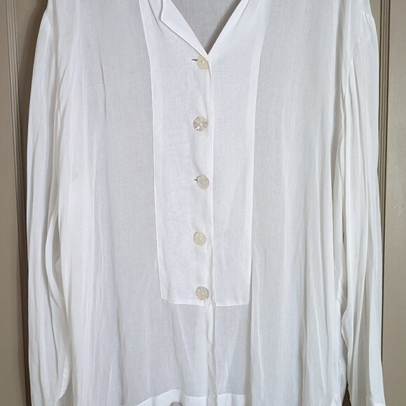 Vintage Nomadic Traders Cottage Core Rayon Semi-Sheer Abalone Button Top - Picture 8 of 8